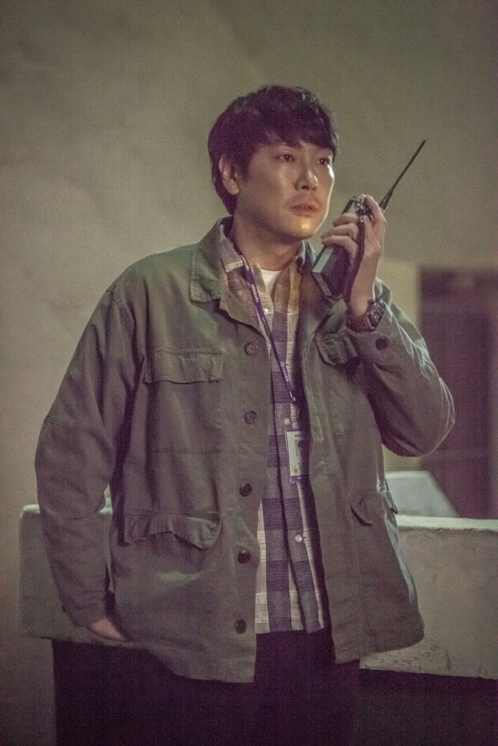사진 2_지난 2016년 종영한 tvN 인기 드라마 <시그널>의 스틸컷. 이재한 역의 배우 조진웅 사진 2_지난 2016년 종영한 tvN 인기 드라마 <시그널>의 스틸컷. 이재한 역의 배우 조진웅