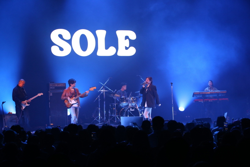 사진 4. 24일부터 25일까지 일본 도쿄 시부야에 위치한 스포티파이 오이스트(Spotify O-East)에서는 ‘코리아 스포트라이트 @재팬’이 열려 현지의 뜨거운 호응을 얻었다. (쏠(SOLE) 공연사진)