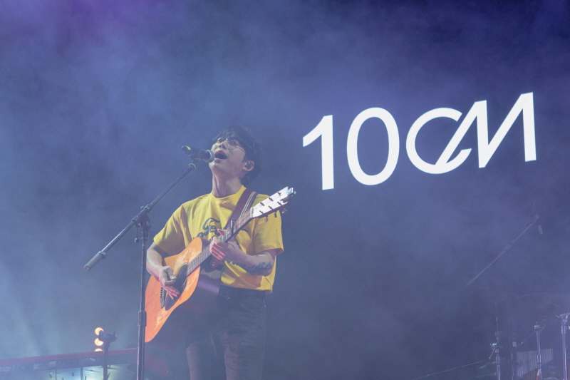 사진 1. 콘진원은 지난 11월 13일 멕시코 멕시코시티에서 해외 음악산업 관계자들에게 다양한 장르의 한국 대중음악 뮤지션을 소개하는 ‘코리아 스포트라이트 @멕시코’를 성공리에 개최했다.(십센치 쇼케이스 현장 사진)