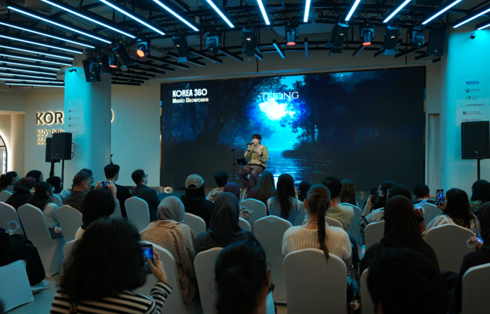 사진4. 2월 7일, 아랍에미리트 두바이 해외홍보관 ‘KOREA 360 UAE’에서 K-뮤직 쇼케이스가 개최됐다.(인디 뮤지션 테종의 공연)