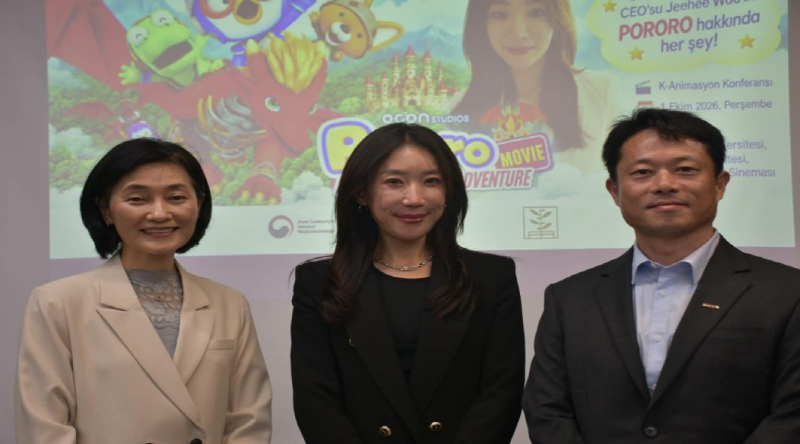 사진 3. 10월 1일 이스탄불대학교 K-애니메이션 특강이 진행됐다.
        (왼쪽부터 이스탄불대 한국어문학과 정은경 교수(모더레이터 겸 통역), 오콘스튜디오 우지희 대표,
        콘진원 황영성 튀르키예센터장)
        