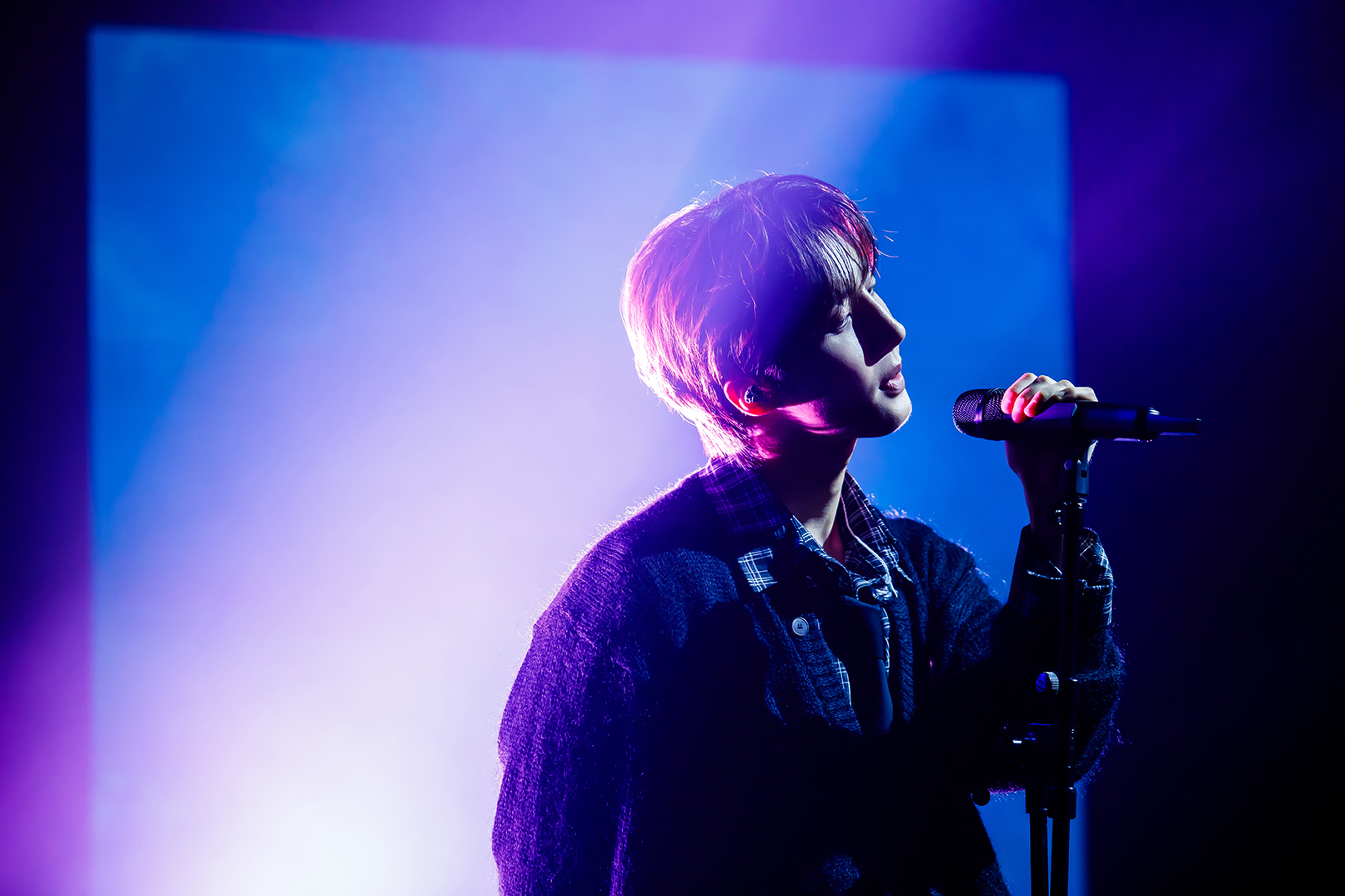 감성적인 보컬로 관객을 사로잡은 후이(HUI)