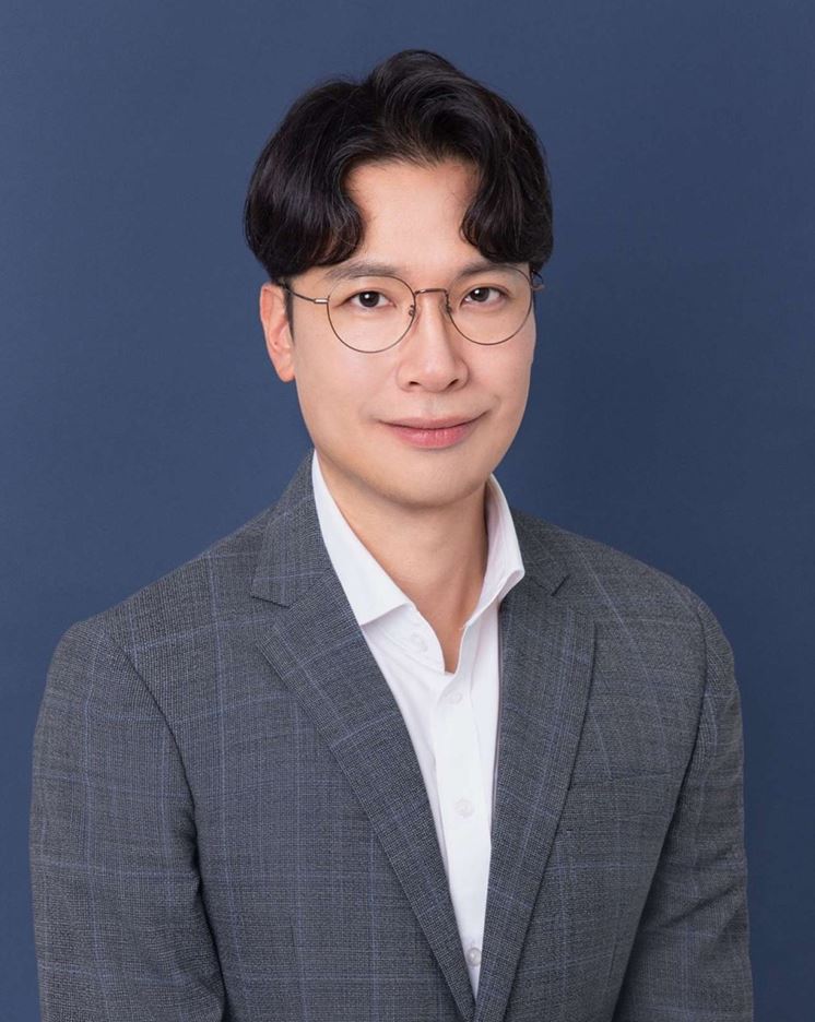 홍석우